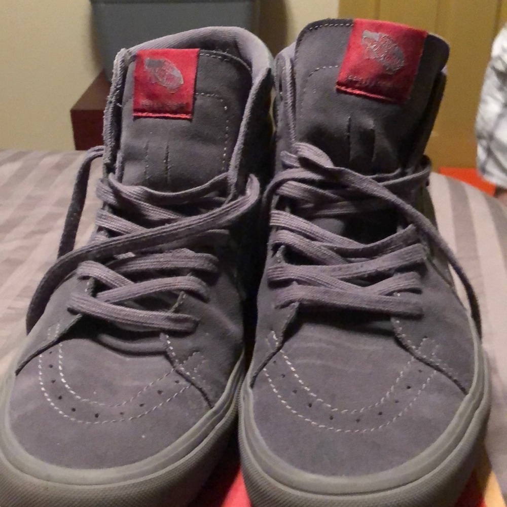 Men’s van shoes size 11.5